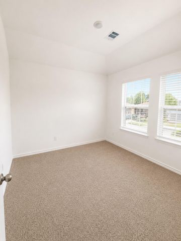 767 Westpointe Drive, Dayton, TX 77535