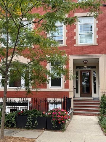 23 Strathmore Rd 1A, Brookline, MA 02445