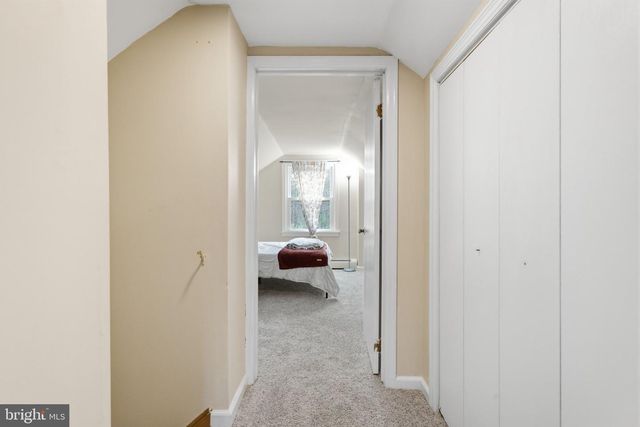 131 CRUSHER RD, Hopewell, NJ 08525