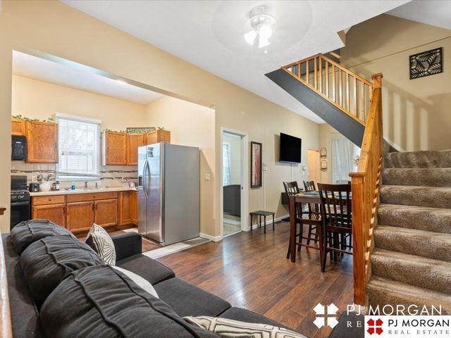 2729 S 23 Street, Omaha, NE 68108