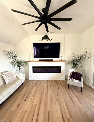 3701 Pendleton AVE, Virginia Beach, VA 23455