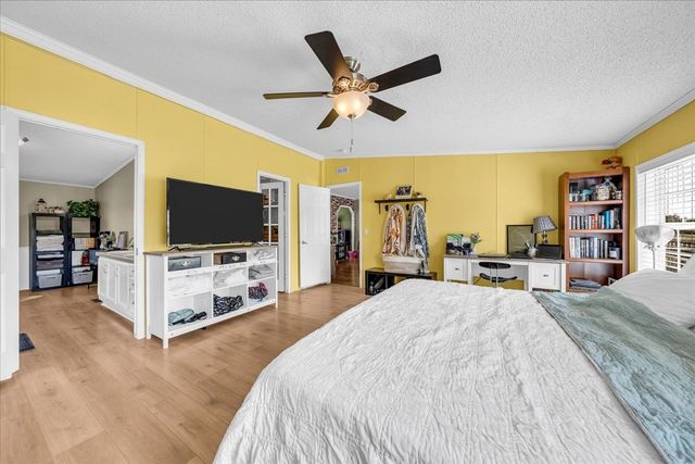 2657 Oak Grove Rd, Red Boiling Springs, TN 37150