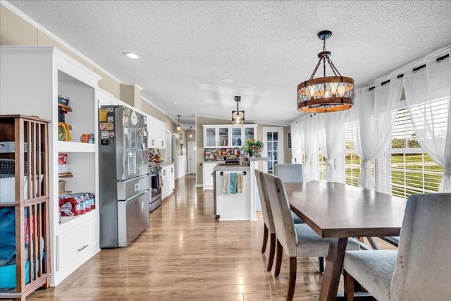 2657 Oak Grove Rd, Red Boiling Springs, TN 37150