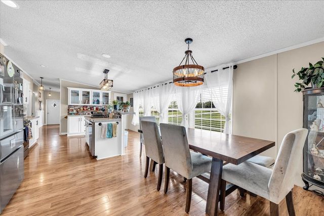 2657 Oak Grove Rd, Red Boiling Springs, TN 37150