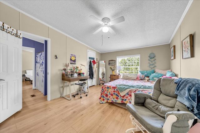 2657 Oak Grove Rd, Red Boiling Springs, TN 37150