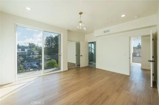 714 Chestnut Avenue, Los Angeles, CA 90042