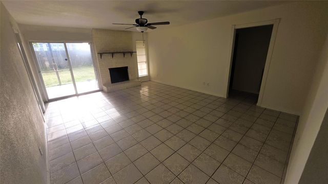 9422 Pinole Lane, Houston, TX 77086