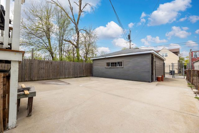 5610 S Honore Street, Chicago, IL 60636