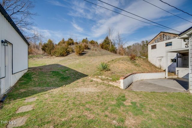 1343 Piney Flats Road, Watauga, TN 37694