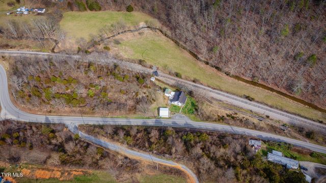 1343 Piney Flats Road, Watauga, TN 37694