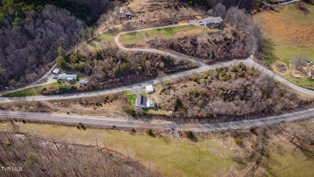 1343 Piney Flats Road, Watauga, TN 37694