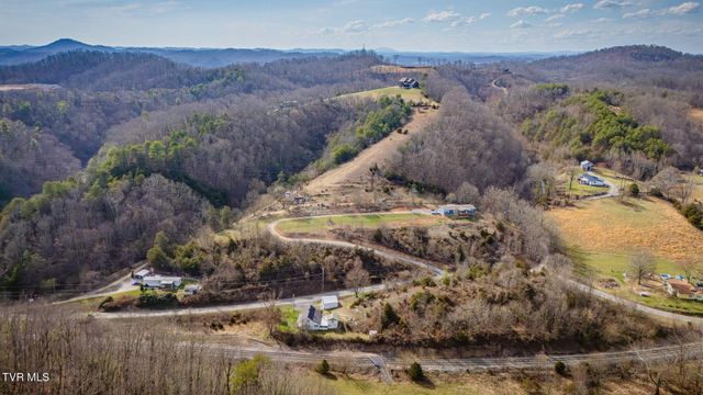 1343 Piney Flats Road, Watauga, TN 37694