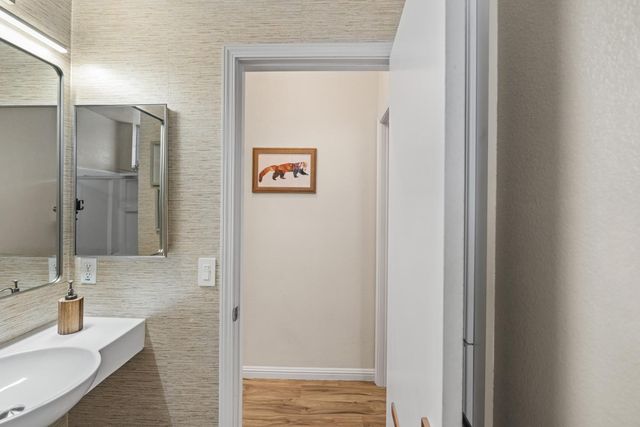 3360 Apollo Cir, Roseville, CA 95661
