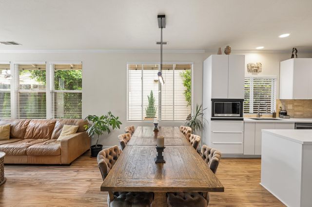 3360 Apollo Cir, Roseville, CA 95661