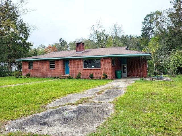 818 Cedar Grove Avenue, Picayune, MS 39466