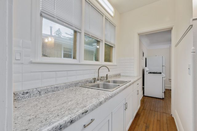 4541 Forest Avenue, Downers Grove, IL 60515