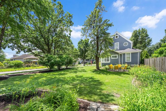 4541 Forest Avenue, Downers Grove, IL 60515