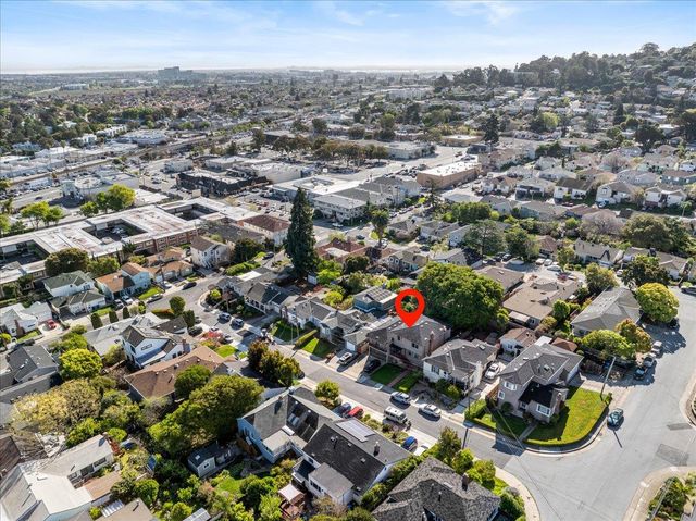 65 Burbank Avenue, San Mateo, CA 94403