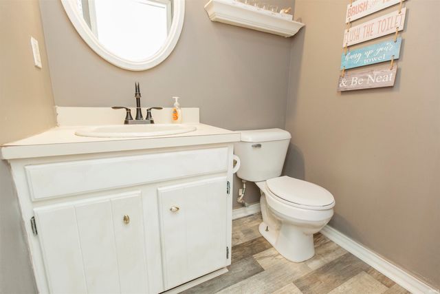 12012 S Timberline Trace, Granger, IN 46530