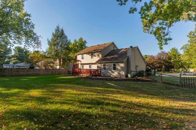12012 S Timberline Trace, Granger, IN 46530