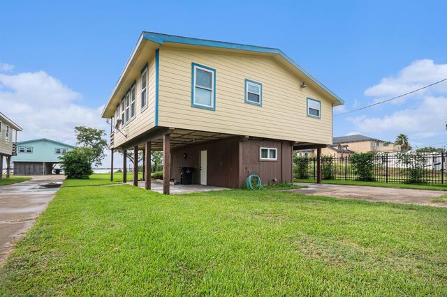 1434 10th Street, San Leon, TX 77539