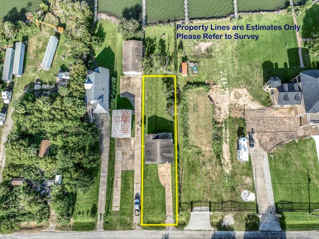 1434 10th Street, San Leon, TX 77539