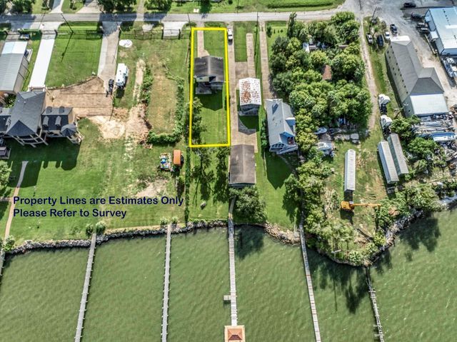 1434 10th Street, San Leon, TX 77539