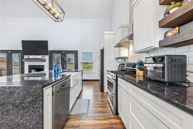 13929 County Road 1674, Odem, TX 78370