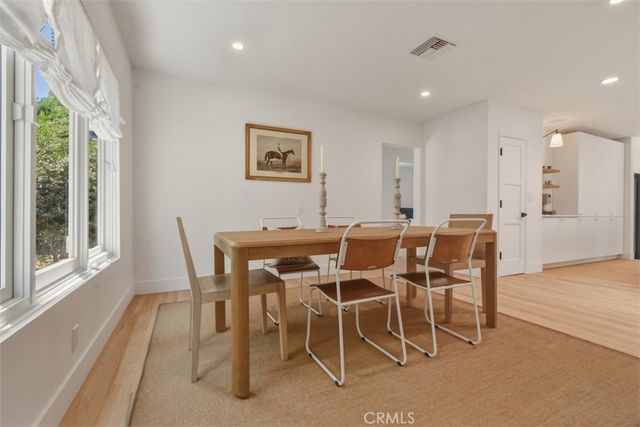 16943 Hartland, Lake Balboa, CA 91406