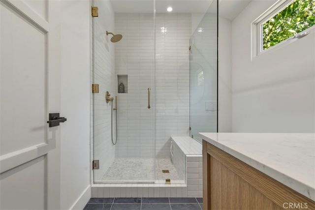16943 Hartland, Lake Balboa, CA 91406