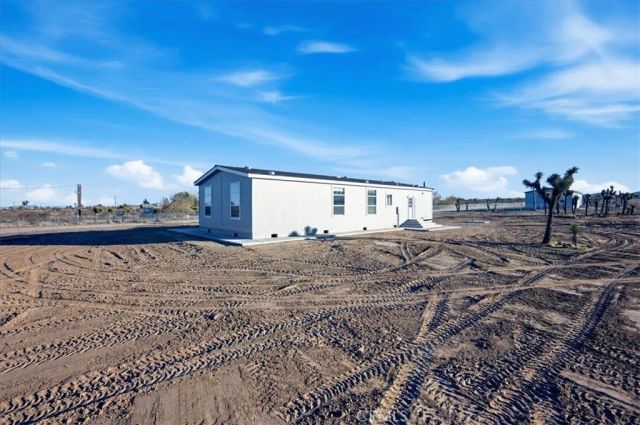 12076 Lager Road, Phelan, CA 92371