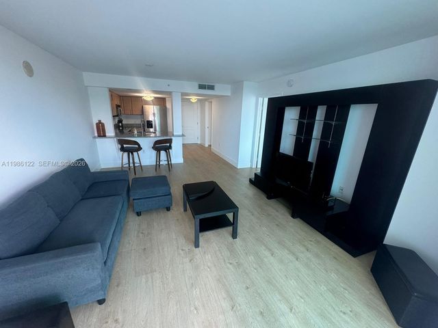 2101 Brickell Ave 2102, Miami, FL 33129