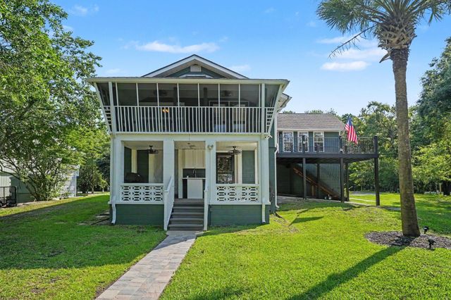 2015 Lees Landing Circle, Conway, SC 29526