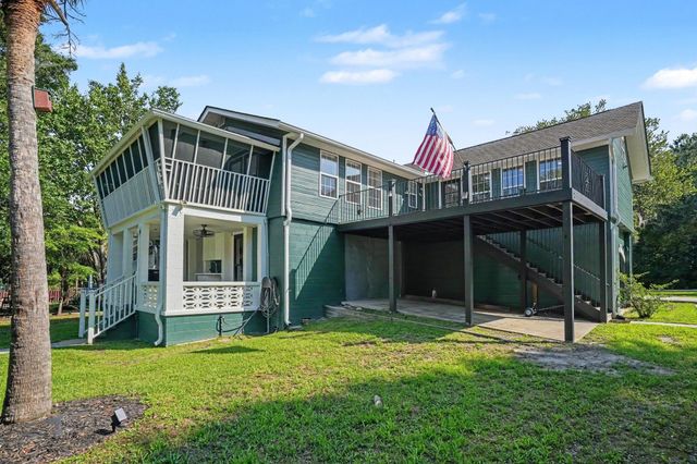 2015 Lees Landing Circle, Conway, SC 29526