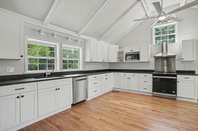 2015 Lees Landing Circle, Conway, SC 29526