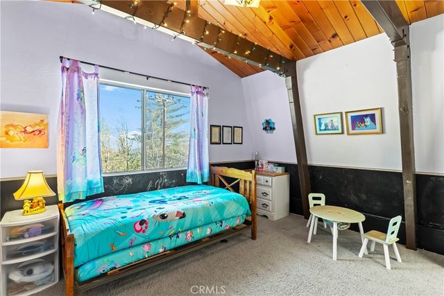 26509 Lake Forest Drive, Twin Peaks, CA 92391
