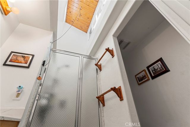 26509 Lake Forest Drive, Twin Peaks, CA 92391