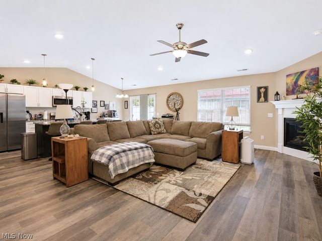 338 Nautical Way, Fairport Harbor, OH 44077