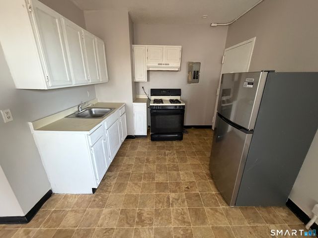 241 Lincoln Street 2, Waterbury, CT 06710