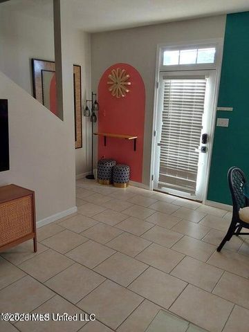 1120 Century Oaks, A, Gulfport, MS 39507