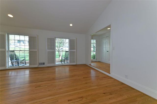 95 Pheasant Drive, Marietta, GA 30067