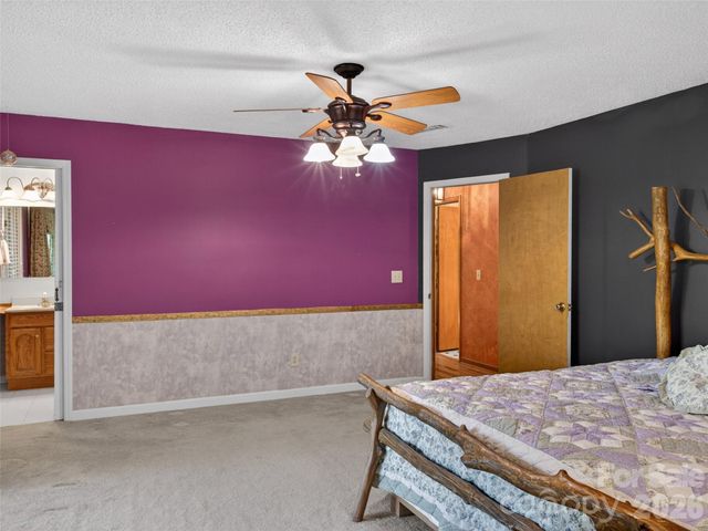 255 Westover Lane, Burnsville, NC 28714