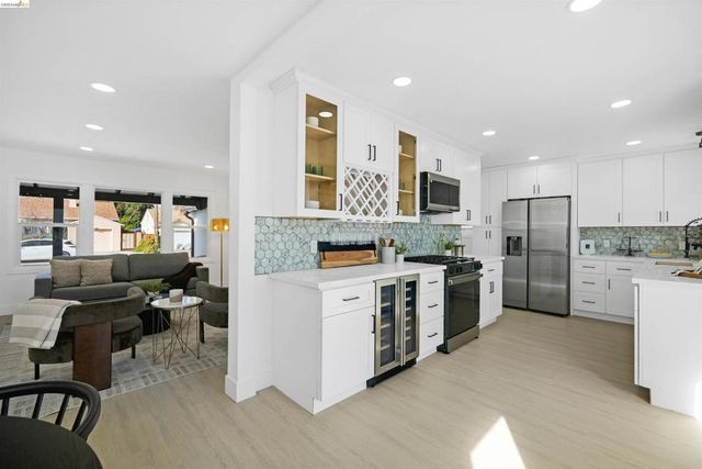 16826 16826 Bar Ave, San Lorenzo, CA 94580