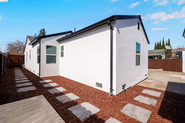 16826 16826 Bar Ave, San Lorenzo, CA 94580