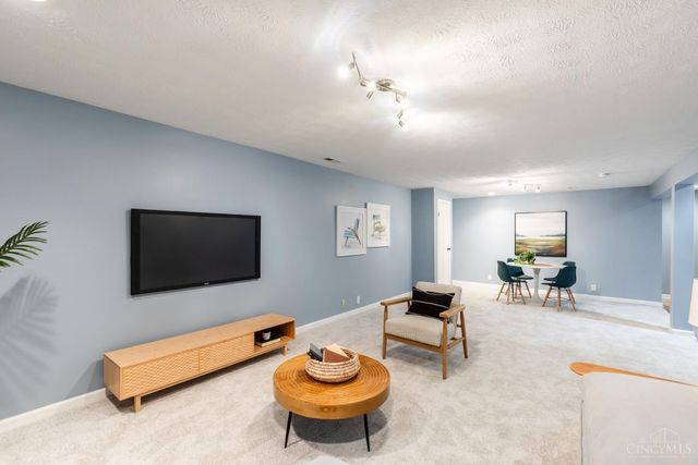5525 Mesa Verda Court, Fairfield, OH 45014