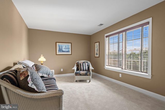 102 RICHARDS WAY, Avondale, PA 19311