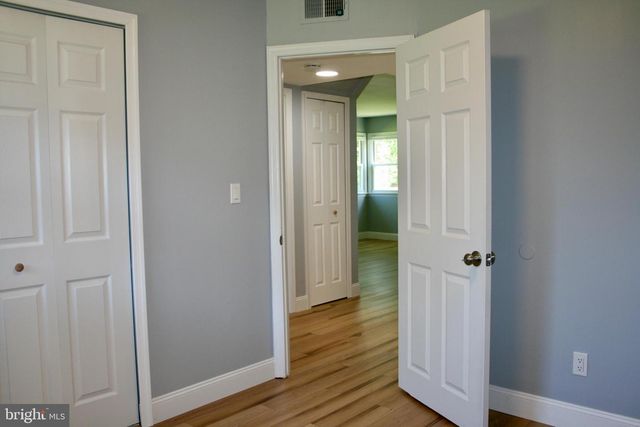 124 STRATFORD AVE, Trenton, NJ 08618