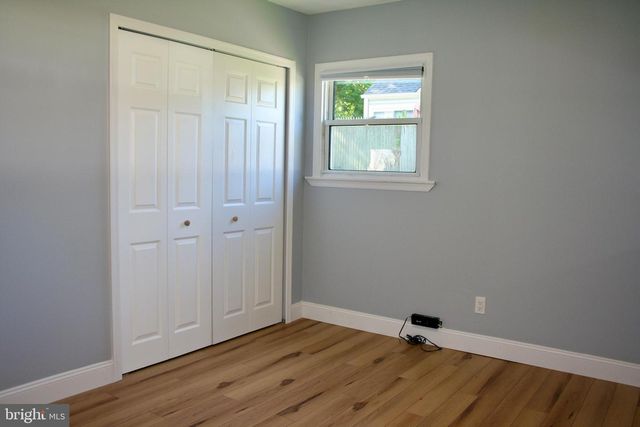 124 STRATFORD AVE, Trenton, NJ 08618