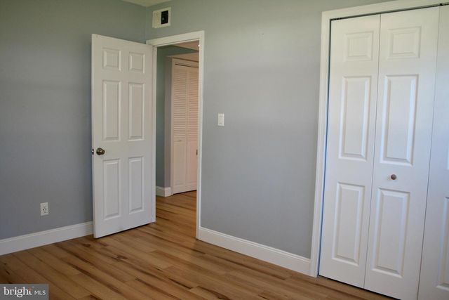 124 STRATFORD AVE, Trenton, NJ 08618