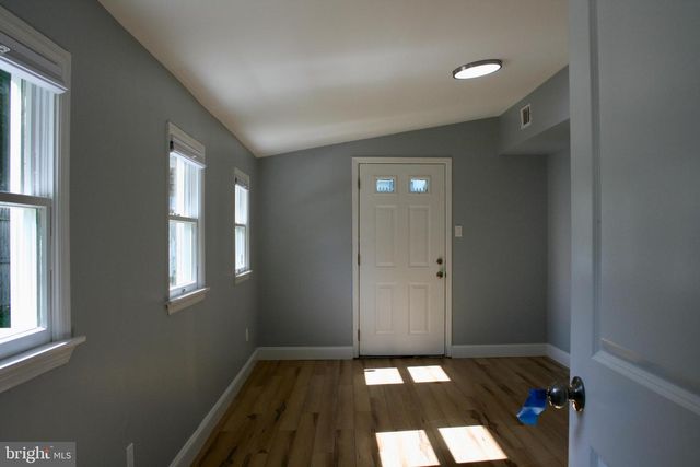 124 STRATFORD AVE, Trenton, NJ 08618